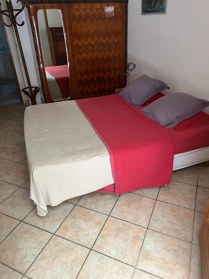 Chez Guy Bed and Breakfast Marseilles Buitenkant foto
